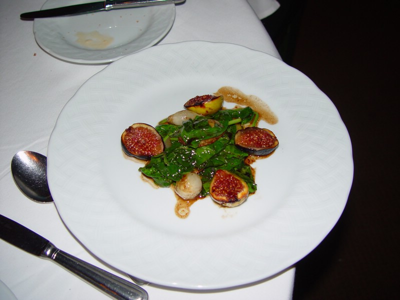 05-vegetarian dish with spinach and figs.jpg