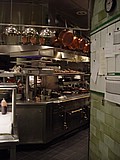 15-kitchen.jpg