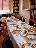 04-settingthetable.jpg