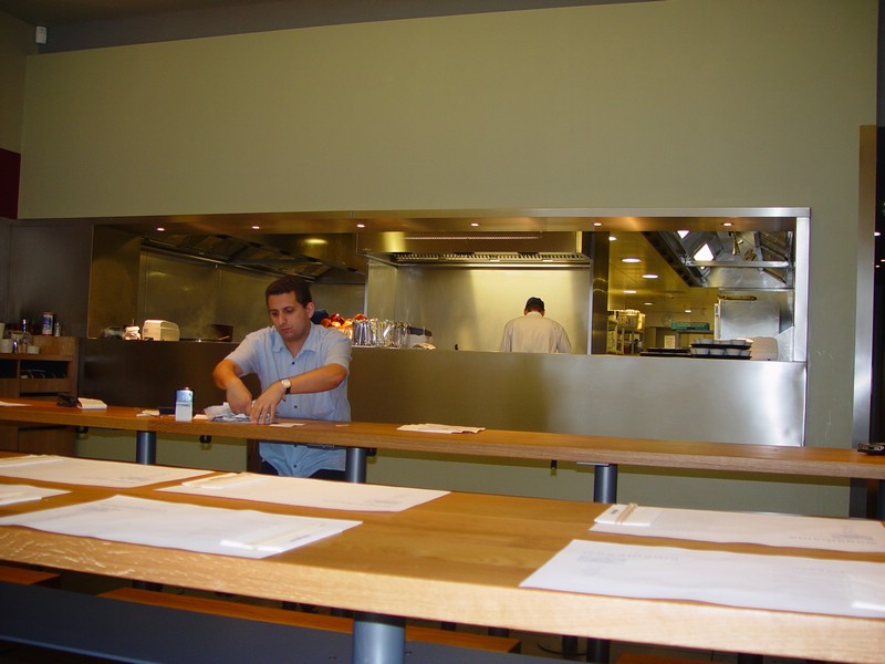 03-openkitchen.jpg