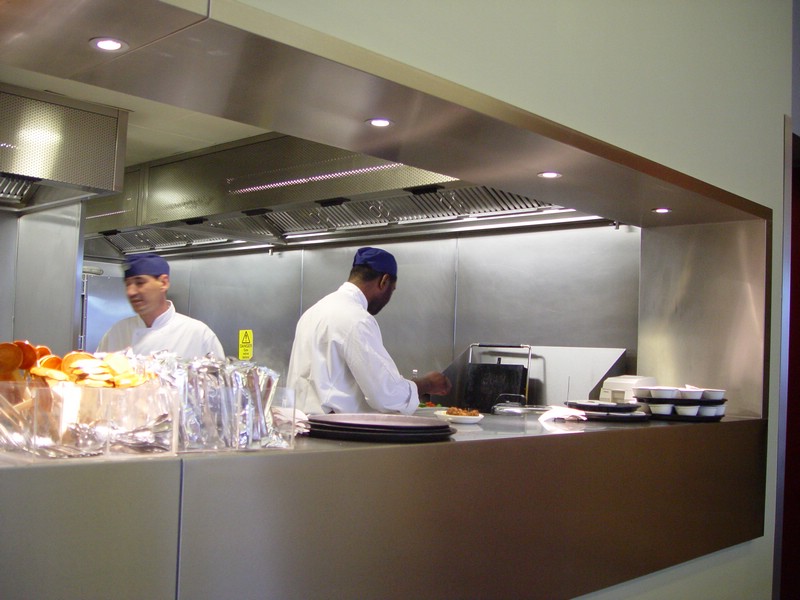 09-openkitchen2.jpg