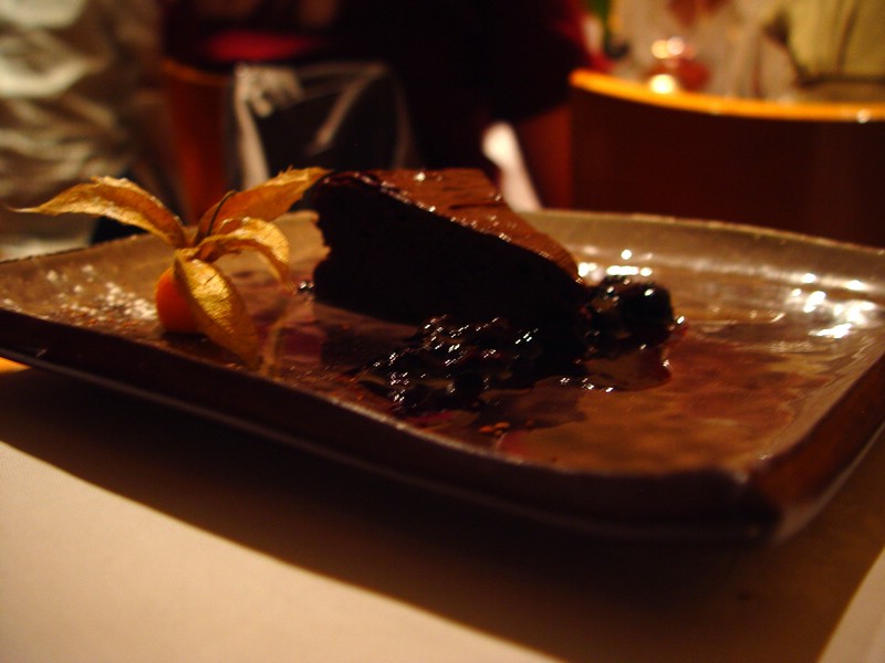 17-chocolatemoussecake.jpg