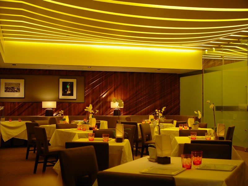 15-Dining Room.jpg