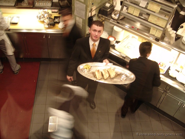 18 Dover Sole on Display.jpg