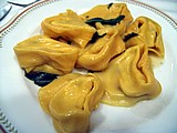 14-tortelloni di ricotta al burro e salvia.jpg